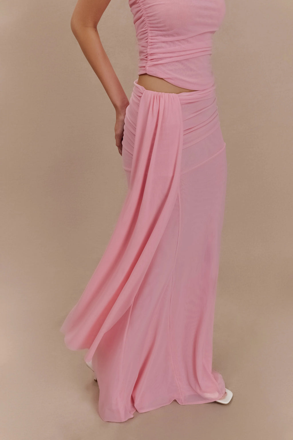 Arna Mesh Set