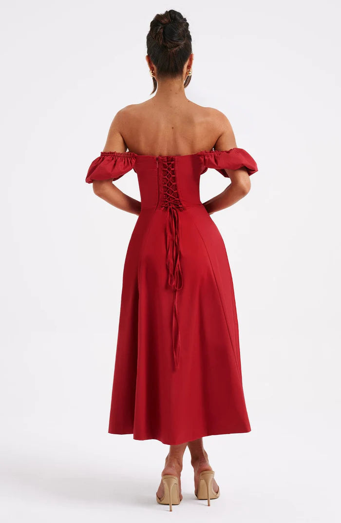 Courtney Midi